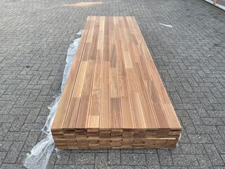 Ca. 66x Guyana Teak Vlonderplanken Geschaafd Gevingerlast, 21x90mm, le
